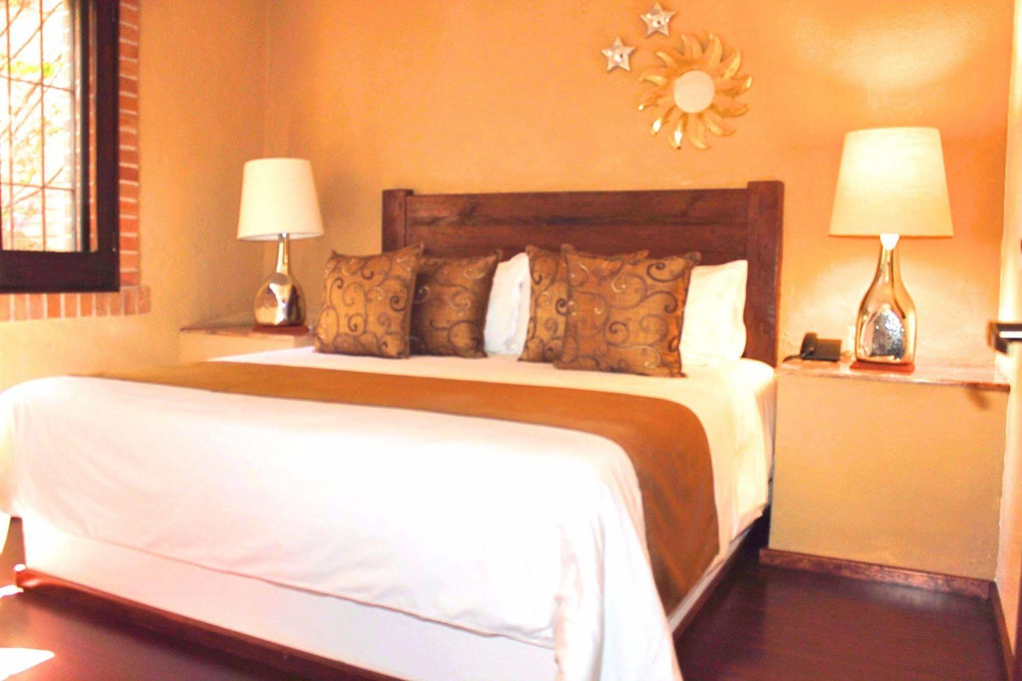 Casa Embrujo Morelia - Boutique Ngoại thất bức ảnh
