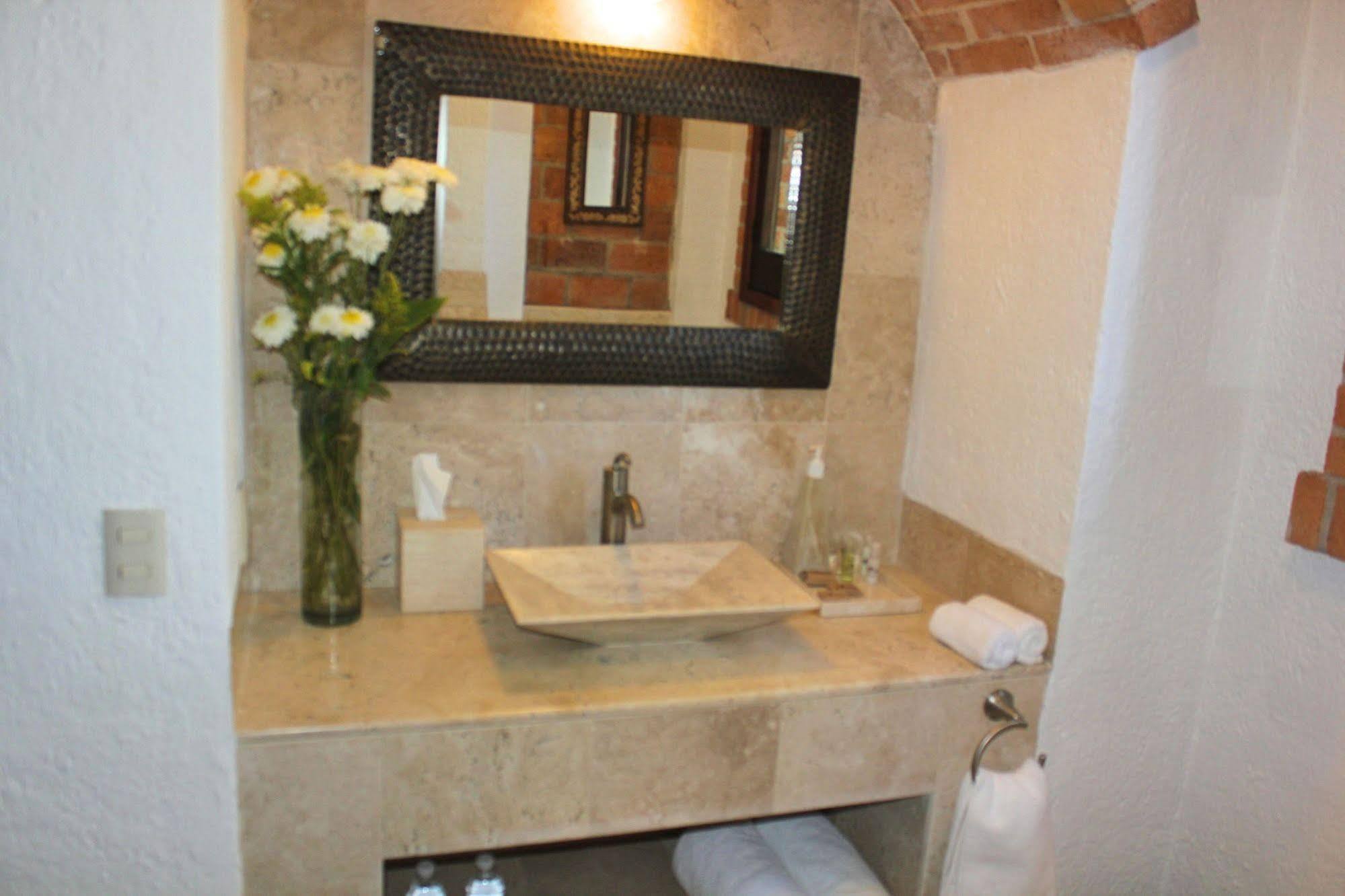 Casa Embrujo Morelia - Boutique Ngoại thất bức ảnh